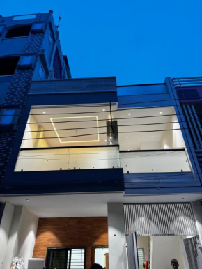 Trilok Home Stay